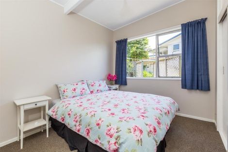 Photo of property in 31 Tauroa Road, Havelock North, 4130