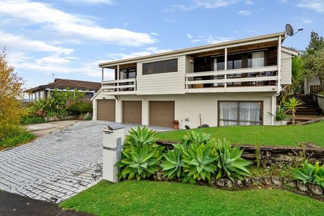 Photo of property in 148 West Harbour Drive, West Harbour, Auckland, 0618