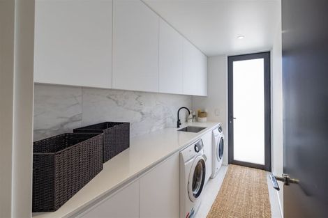 Photo of property in 31 Waiwetu Street, Fendalton, Christchurch, 8052