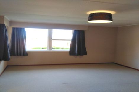 Photo of property in 62 Huatoki Street, Vogeltown, New Plymouth, 4310