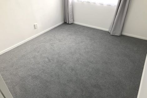 Photo of property in 13 Palm Court Drive, Glen Eden, Auckland, 0602