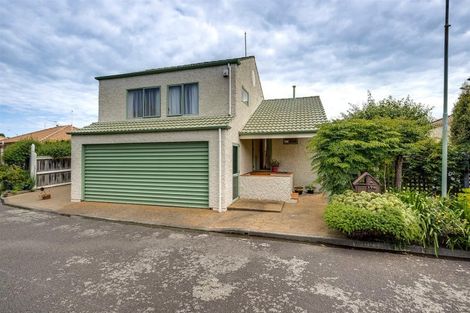 Photo of property in 8/178 Charles Street, Westshore, Napier, 4110