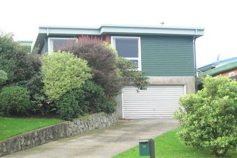 Photo of property in 15 Penryn Drive, Camborne, Porirua, 5026
