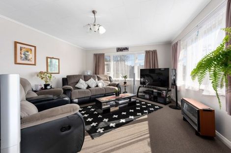 Photo of property in 2 Kereru Grove, Stokes Valley, Lower Hutt, 5019