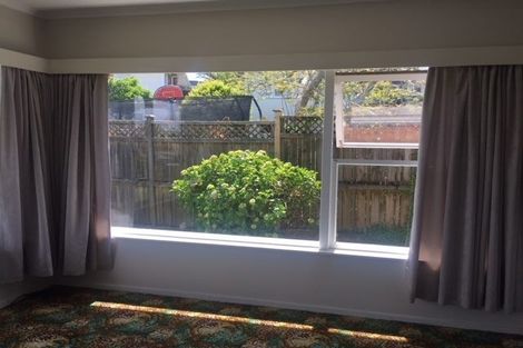 Photo of property in 4/11 Evelyn Place, Hillcrest, Auckland, 0627