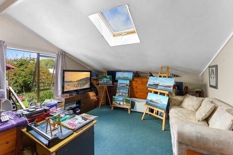 Photo of property in 128 Rahui Road, Otaki, 5512