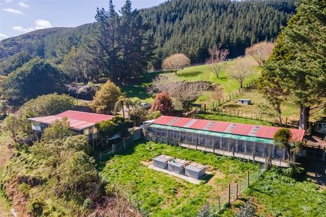 Photo of property in 527 Whitemans Valley Road, Whitemans Valley, Upper Hutt, 5371