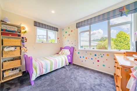 Photo of property in 1 Taku Matenga Grove, Korokoro, Lower Hutt, 5012