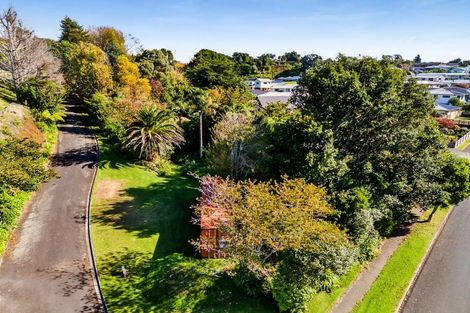 Photo of property in 56 Poplar Grove, Whalers Gate, New Plymouth, 4310