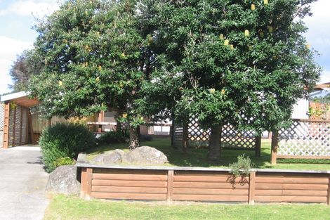 Photo of property in 114a Weka Street, Whangamata, 3620