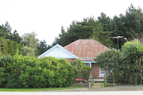 Photo of property in 2073 Bluff Highway, Greenhills, Invercargill, 9877