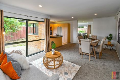 Photo of property in 325 Mahia Road, Weymouth, Auckland, 2103