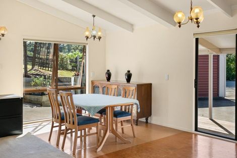 Photo of property in 215 Kempthorne Road, Russell, 0272