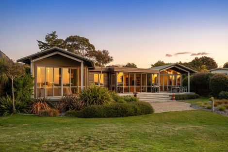 Photo of property in 42 Selwyn Street, Pohara, Takaka, 7183