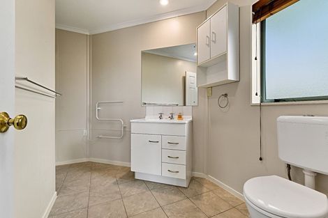 Photo of property in 3 Rathmar Drive, Manurewa, Auckland, 2105