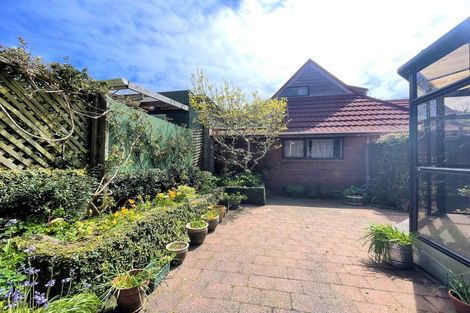 Photo of property in 14b Agra Crescent, Khandallah, Wellington, 6035