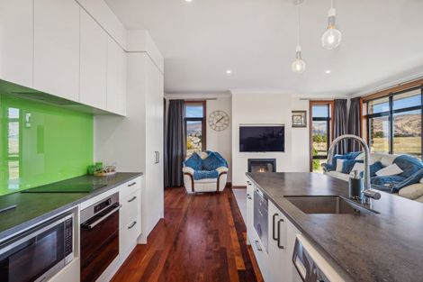 Photo of property in 182 Stevenson Road, Wanaka, 9382