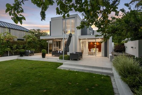 Photo of property in 67 Leinster Road, Merivale, Christchurch, 8014