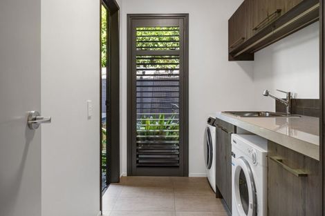 Photo of property in 563 Grenada Street, Papamoa Beach, Papamoa, 3118