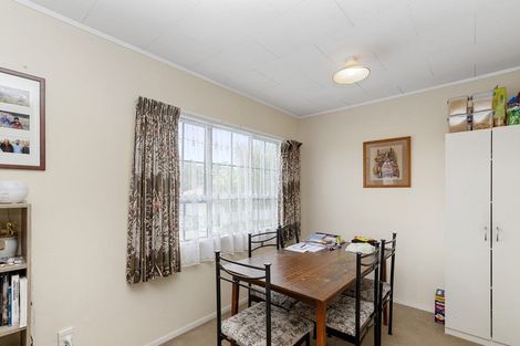 Photo of property in 14 Holmes Drive South, West Harbour, Auckland, 0618