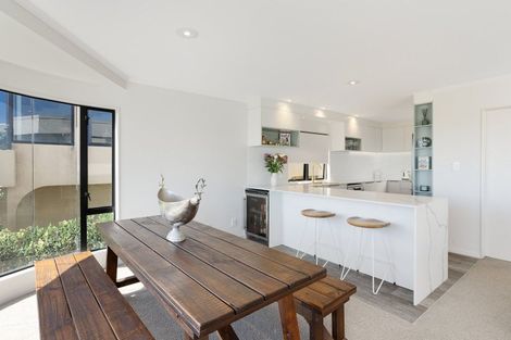 Photo of property in 206b Marine Parade, Mount Maunganui, 3116