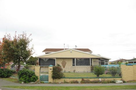 Photo of property in 133 Yaldhurst Road, Sockburn, Christchurch, 8042