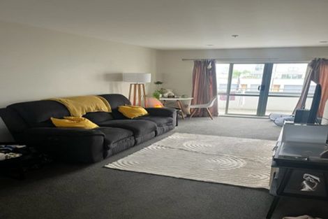 Photo of property in 4/10 Ruru Street, Eden Terrace, Auckland, 1021