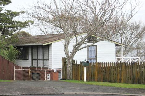 Photo of property in 3 Wesleydale Place, Papakura, 2110