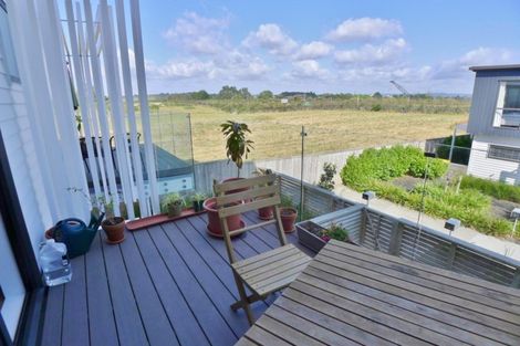 Photo of property in 19 Glenae Lane, Hobsonville, Auckland, 0618