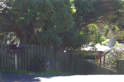 Photo of property in 11 Glucina Place, Glen Eden, Auckland, 0602
