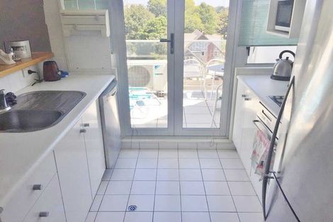 Photo of property in 15/15 Peterborough Street, Christchurch Central, Christchurch, 8013