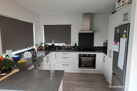 Photo of property in 20a Mcleod Road, Weymouth, Auckland, 2103