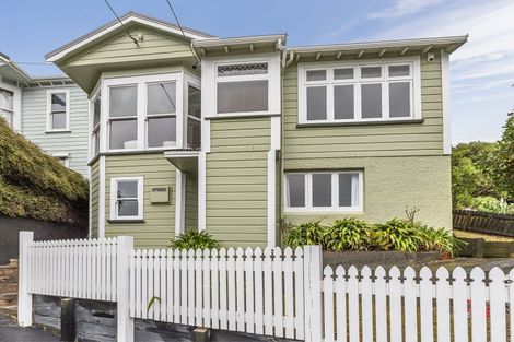 Photo of property in 12 Jackson Street, Island Bay, Wellington, 6023