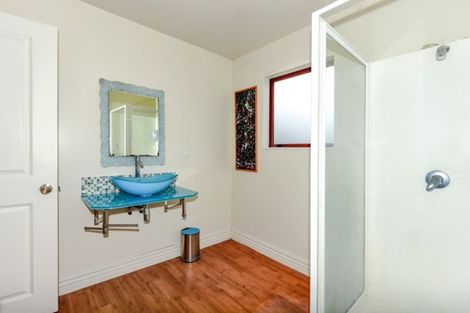 Photo of property in 14 Cross Street, Coalgate, 7673