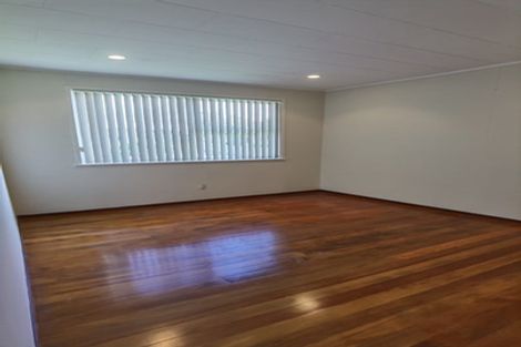 Photo of property in 22 Reelick Avenue, Pakuranga Heights, Auckland, 2010