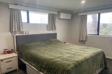 Photo of property in 10 Crannog Fen, Wattle Downs, Auckland, 2103