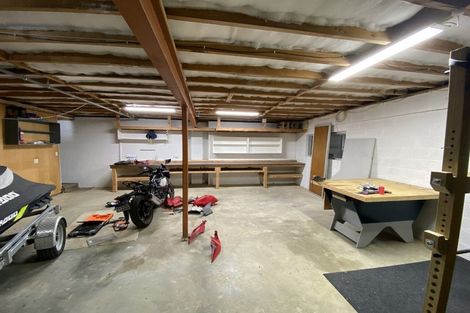 Photo of property in 10 Kilgour Street, Waihola, Milton, 9073