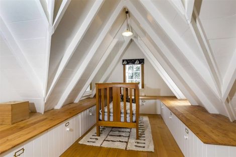 Photo of property in 354 Wairere Road, Waitakere, Henderson, 0782