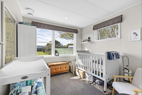 Photo of property in 4 Greenock Place, Awapuni, Palmerston North, 4412