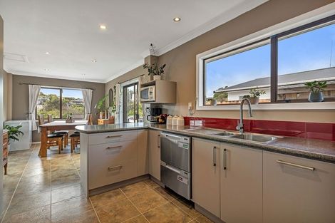 Photo of property in 18 Hartland Place, Welbourn, New Plymouth, 4312