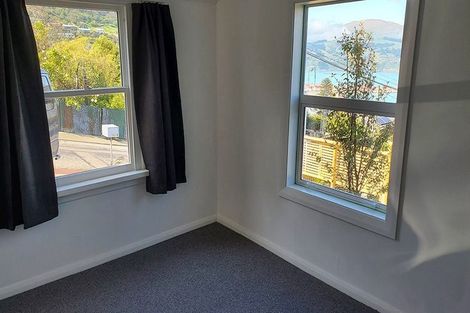 Photo of property in 7 Cornwall Road, Lyttelton, 8082