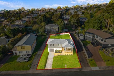 Photo of property in 56 Stott Avenue, Birkdale, Auckland, 0626