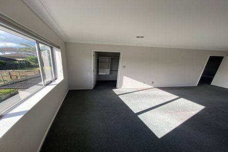 Photo of property in 12 Muirlea Drive, Flat Bush, Auckland, 2016