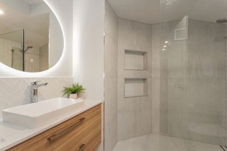 Photo of property in 16 Brookford Place, Westmorland, Christchurch, 8025