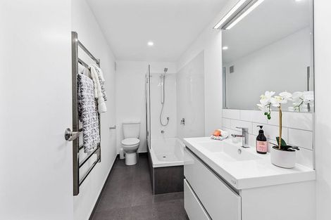 Photo of property in 96 Homebush Road, Khandallah, Wellington, 6035