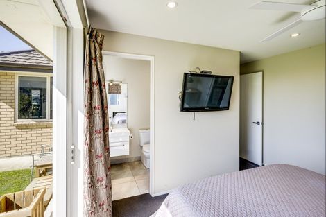 Photo of property in 24 Onyx Place, Awatoto, Napier, 4110