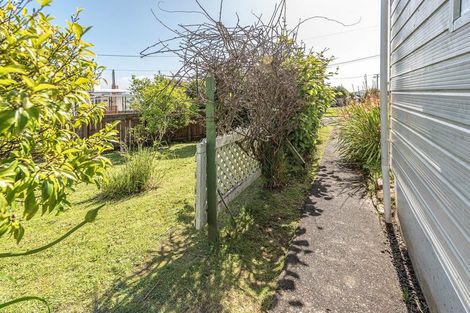 Photo of property in 3 Tower Crescent, Durie Hill, Whanganui, 4500