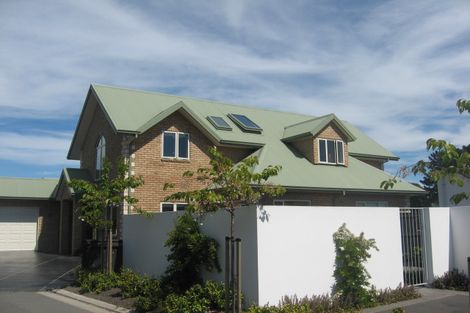 Photo of property in 138 Lake Terrace Road, Burwood, Christchurch, 8061