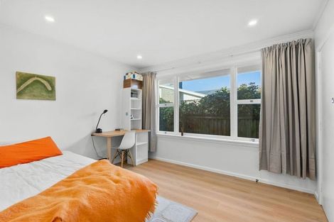 Photo of property in 126 Kendal Avenue, Burnside, Christchurch, 8053