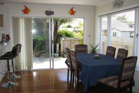 Photo of property in 11 Scott Road, Papakura, 2110